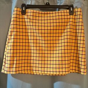 Urban Outfitters mini skirt size medium